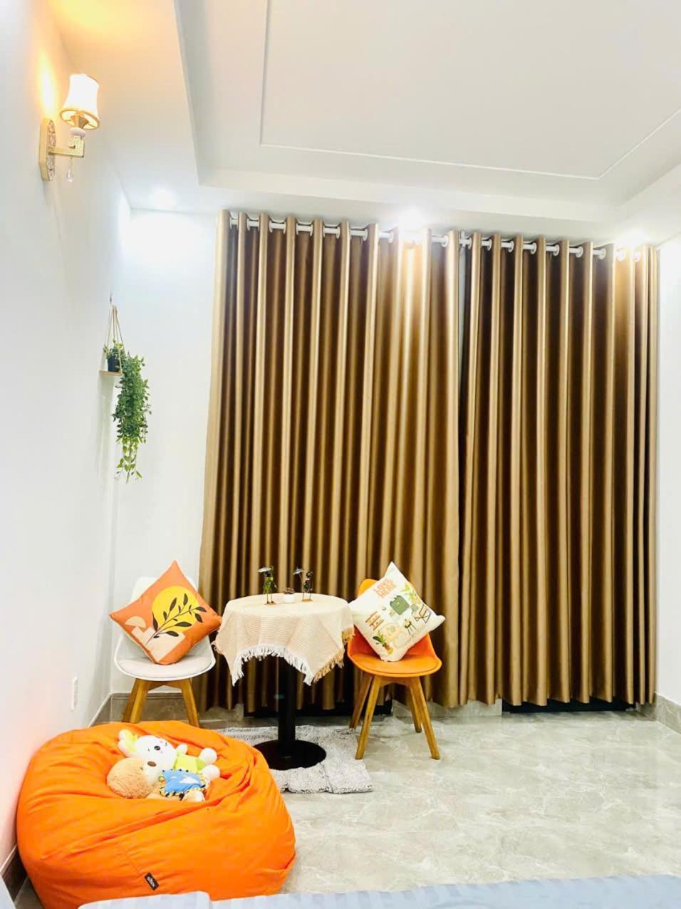 Homestay Happy House *